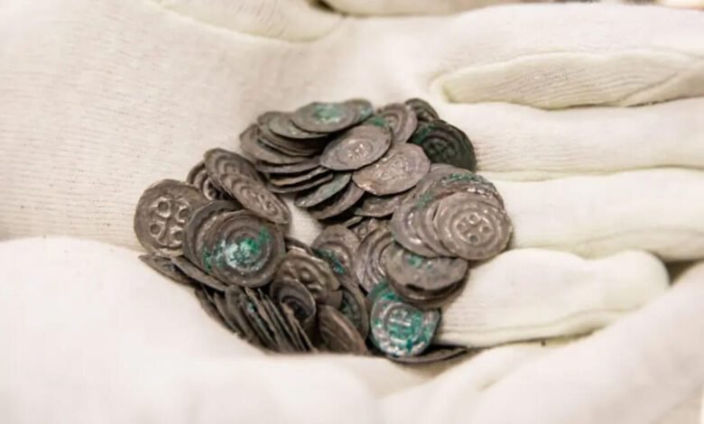 Ancient buried treasure found in Christian grave