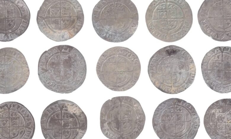 Couple discovers 1,000 gold and silver coins during kitchen renovation