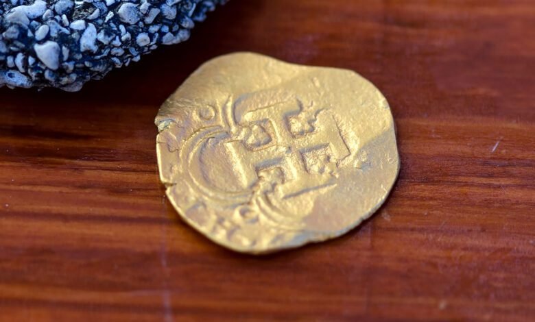 I found a gold coin while diving